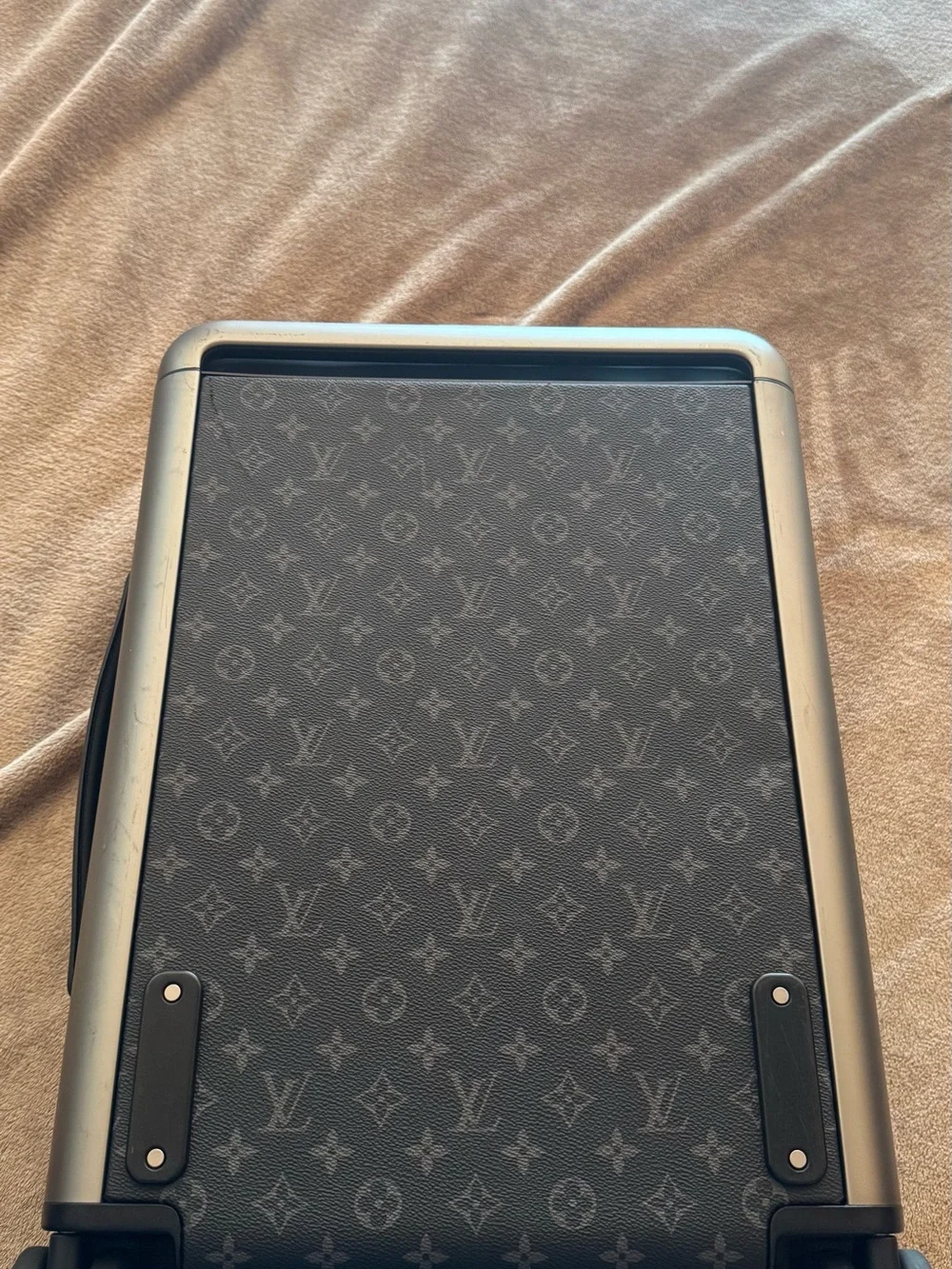 Louis Vuitton Horizon 55 Monogram Eclipse Black